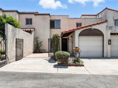 8800 Kester Ave UNIT 107