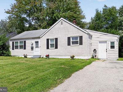 48 Yale Ave