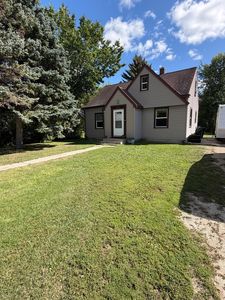 115 Riverside Dr