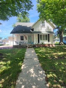706 S Main St