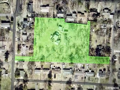 Property at 202 Oakcrest St, Hot Springs, AR