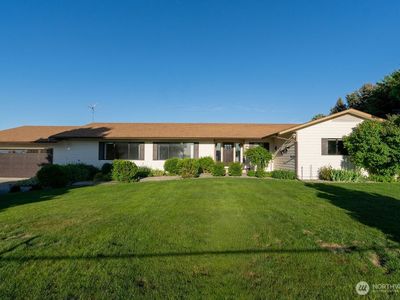 94 Country Way