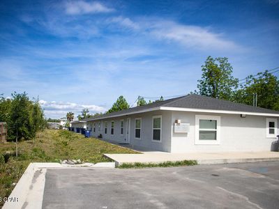 528 Kraft Ave #A-b