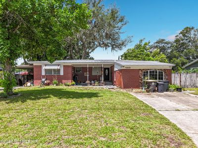 7410 PINEVILLE Drive
