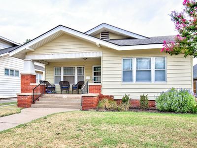 1016 W Cherokee Ave