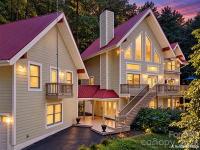 391 Grand Vista Dr