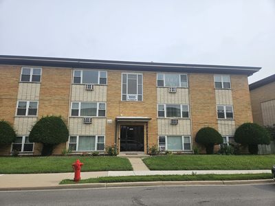 Property at 8260 W Oconnor Dr #2NW, River Grove, IL