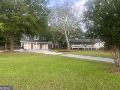 3861 Post Rd