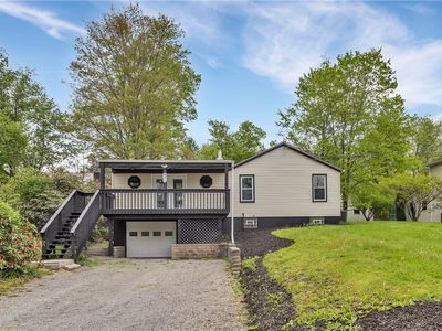 2211 Saxonburg Blvd