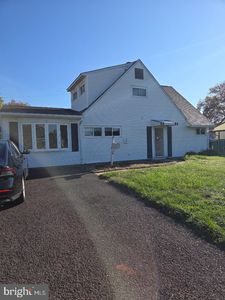 6 Cornflower Ln