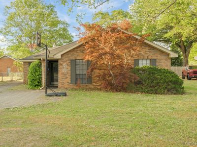 Property at 7405 Brampton Ct, Montgomery, AL
