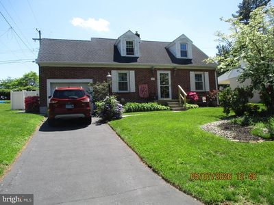 45 Ridgeway Dr
