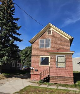 803 Hancock St