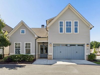 109 Ivey Way