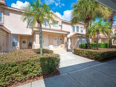 411 ENCLAVE PLACE #411