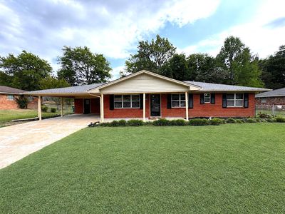 2505 Bryan Dr