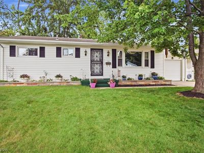 759 Orrville Ave