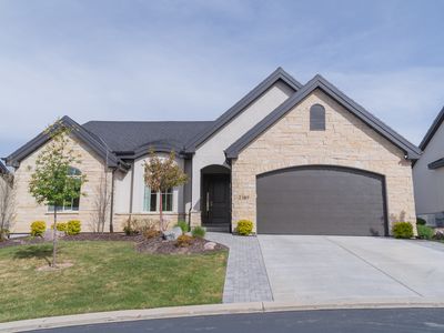 2189 E Fair Winns Ln