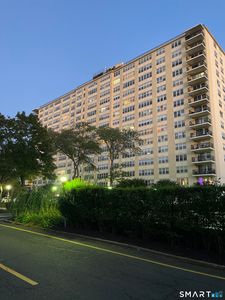 2625 Park Avenue #11P