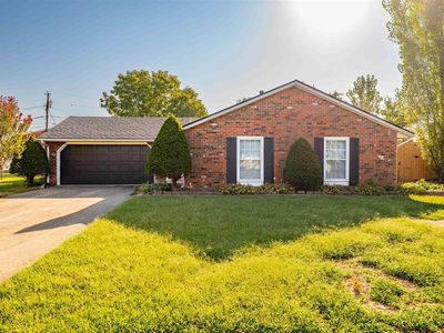 2515 Baylor Pl