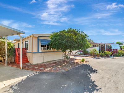 504 Colonial Park Drive