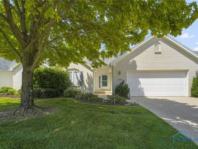 4374 N Watercrest Dr