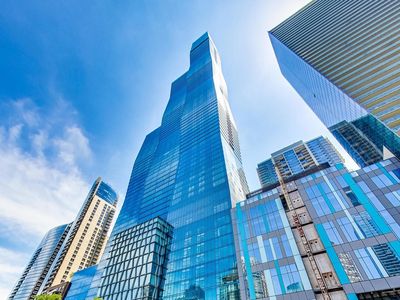 363 E Wacker Dr #4209