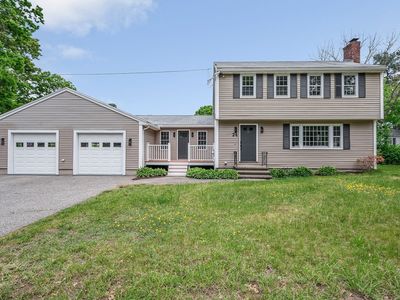 24 Saint Marys Rd