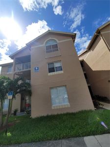 10420 SW 158th Ct APT 105