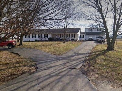 3300 Otter Gap Rd