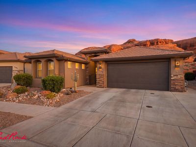 1084 N Montana Ln