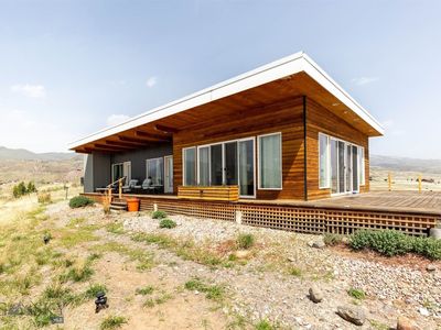 120 Arcturus Dr