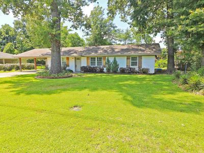 Property at 1601 Glenmar Ave, Monroe, LA