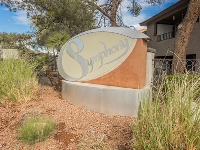 2606 S Durango Dr APT 128