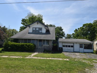 6414 N Main St