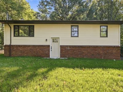14 Blackswoods Rd