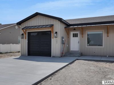 1362 Gary Dr