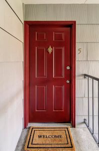 4660 White Rock Cir #5