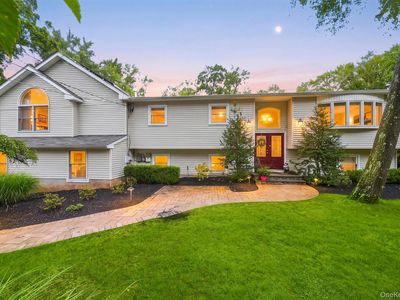 12 Brentwood Drive