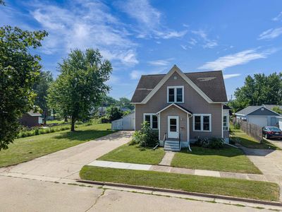 524 Bruce St