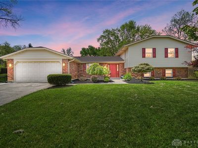 8847 Windbluff Point