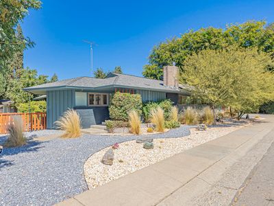 702 Miller Dr