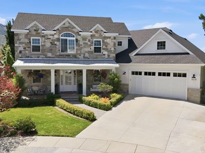 3618 S Tanner Gardens Ct E