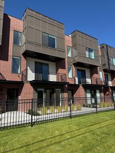 598 E Betsey Cv S #19