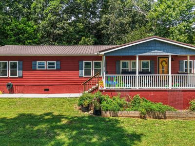 Property at 1048 Cook Dr, Loudon, TN