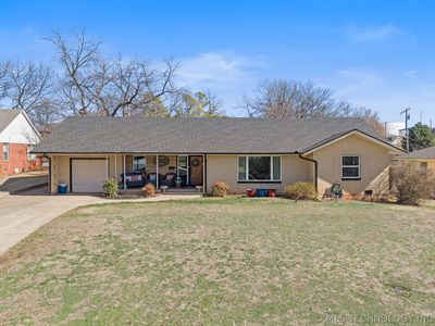 1506 Crescent Dr