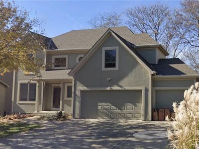 Property at 7690 N Everton Ave, Parkville, MO