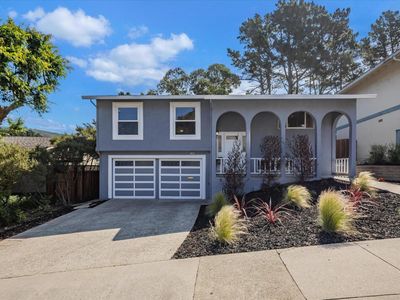 1294 Park Pacifica Ave