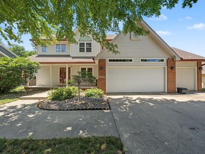 3700 SW 34th Pl