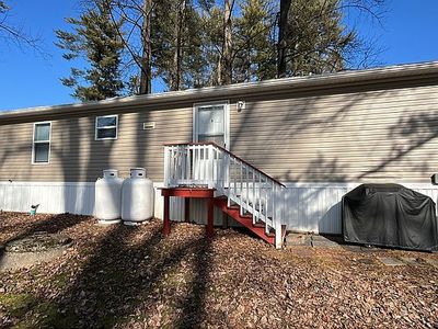 1037 Pine Dr